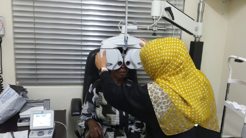 The clinic is run by a volunteer optometrist with many years in the industry and extensive experience